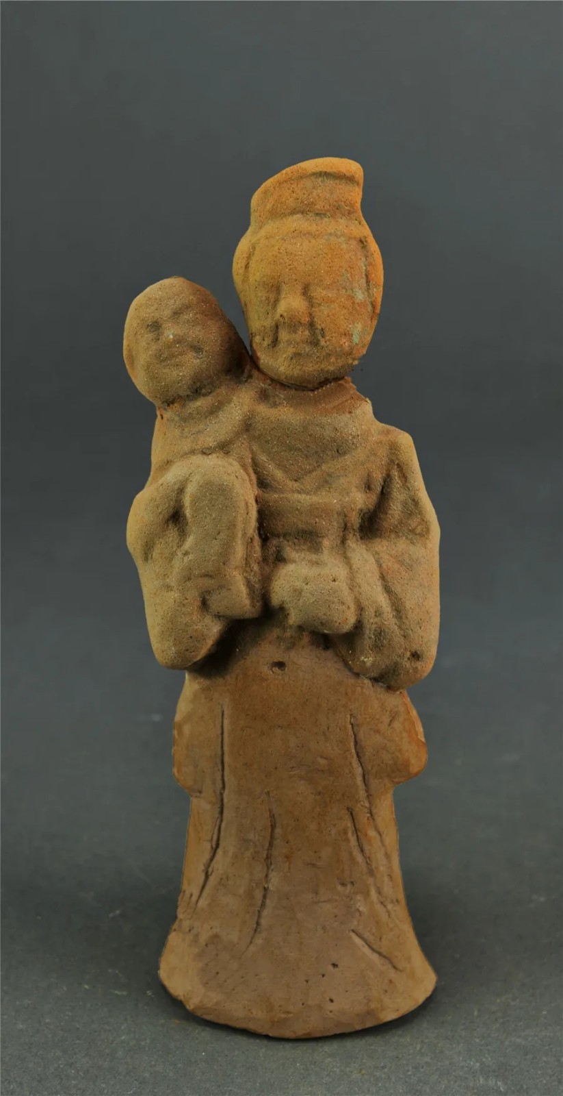 抱子俑.webp.jpg