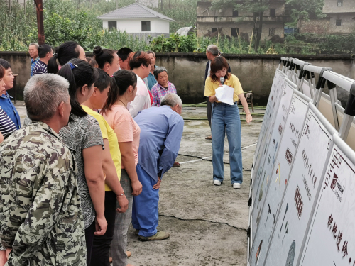 DB1CF15B6F64078C0AD4F4915CD7A16C.jpg DB1CF15B6F64078C0AD4F4915CD7A16C.jpg