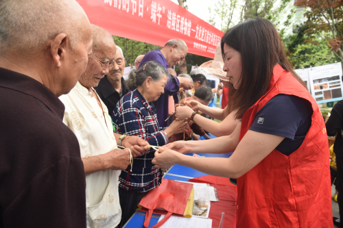 DSC_3611.jpg DSC_3611.jpg