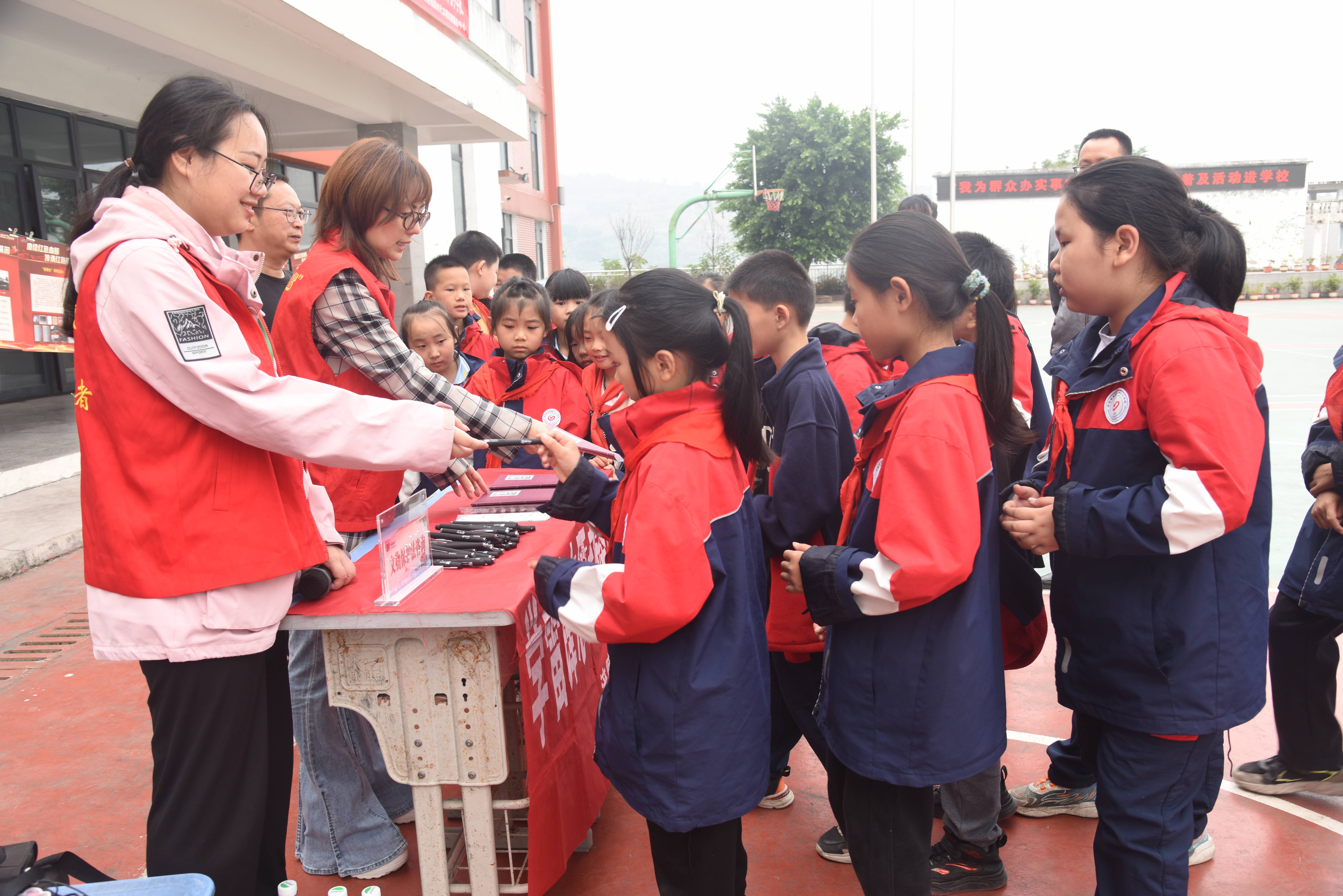 DSC_2808(1).jpg DSC_2808(1).jpg