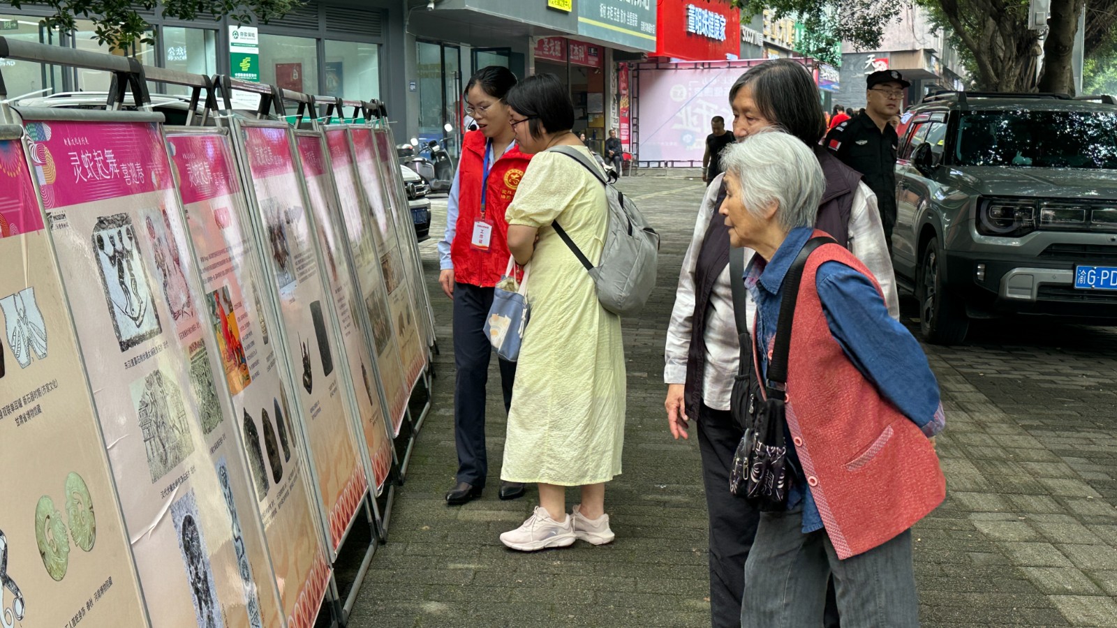 FC1D9F936A56C2F48E1054D122751141.jpg FC1D9F936A56C2F48E1054D122751141.jpg