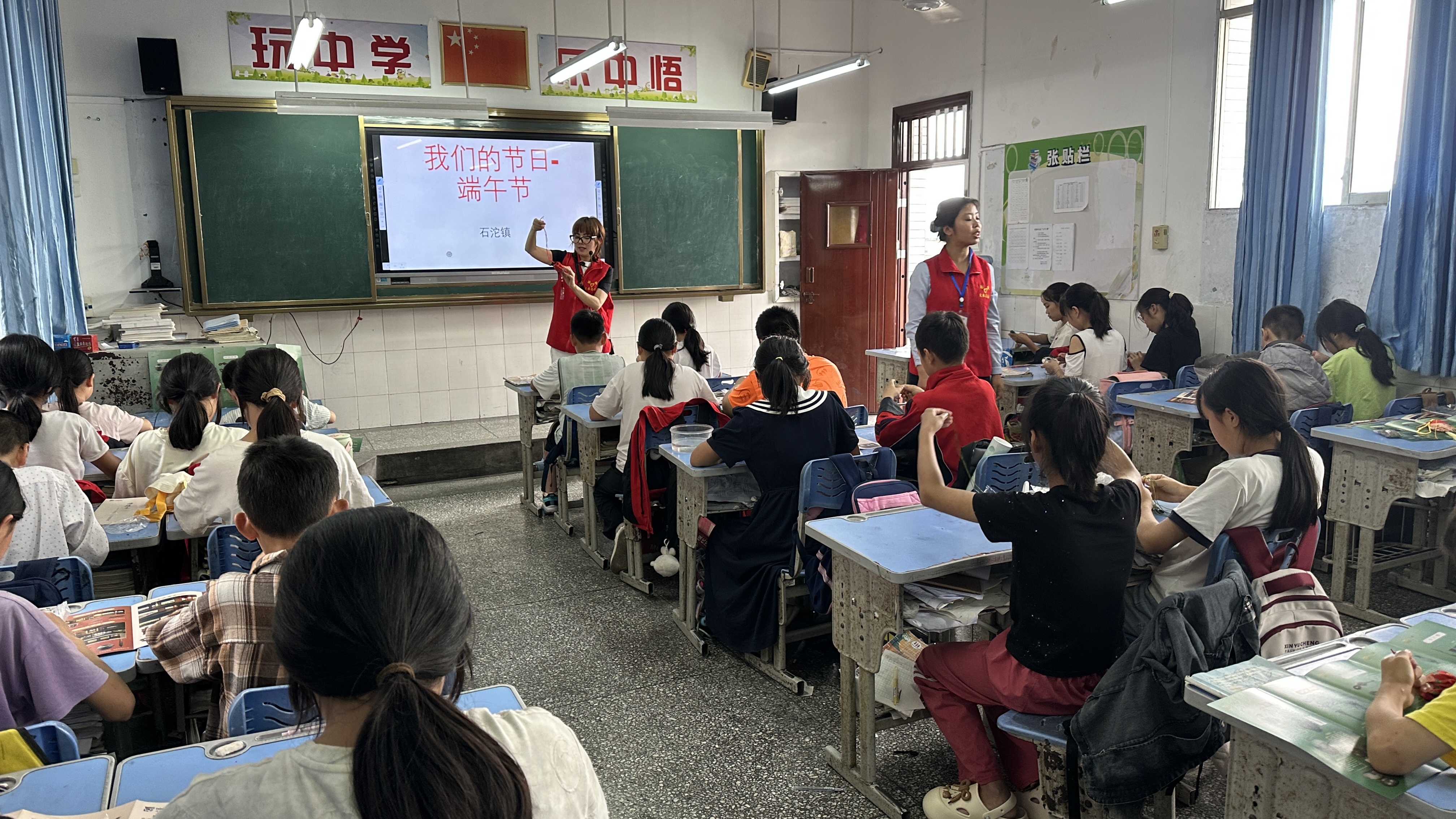 BAD17FED6052F5E37A17428B7E332A17.jpg BAD17FED6052F5E37A17428B7E332A17.jpg